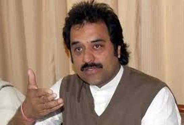 कुलदीप बिश्नोई को बिश्नोई रत्न देने के विरोध में रोष प्रदर्शन